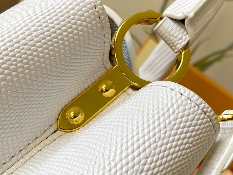 MoistureWicking Louis Vuitton Top Handle Bags 80004