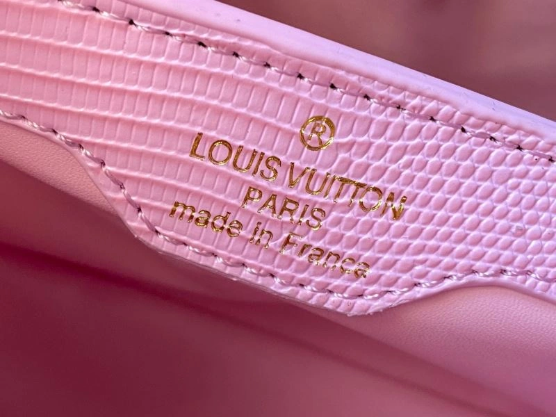 OdorResistant Louis Vuitton Top Handle Bags 79980
