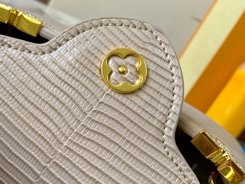 Fashionable Louis Vuitton Top Handle Bags 79977