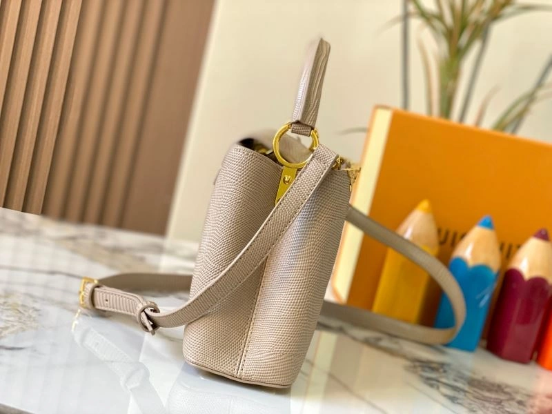 Louis Vuitton Top Handle Bags RelaxedFit 79992
