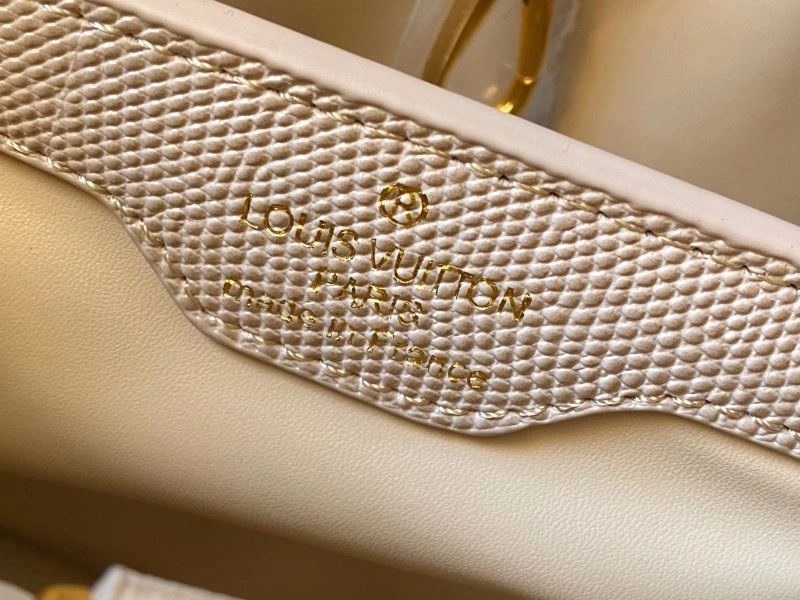 Louis Vuitton Top Handle Bags RelaxedFit 79992