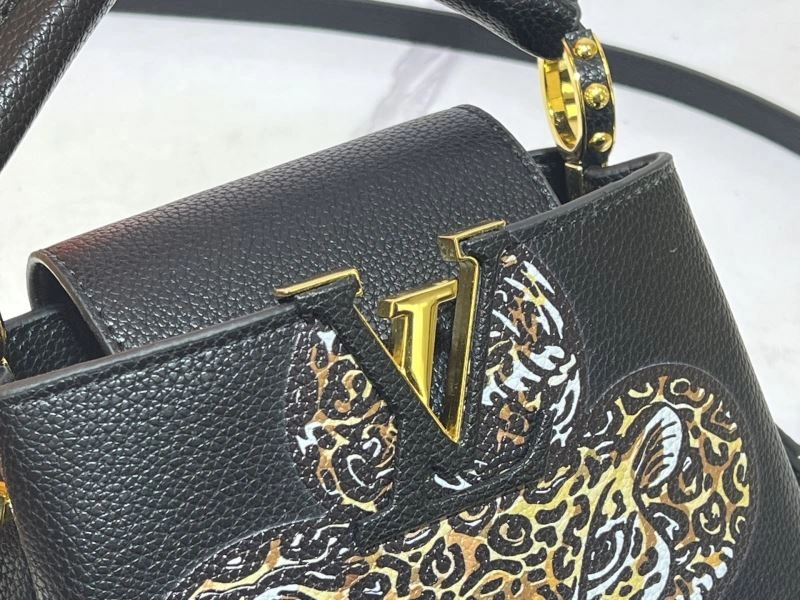 Stretchable Louis Vuitton Top Handle Bags 79990