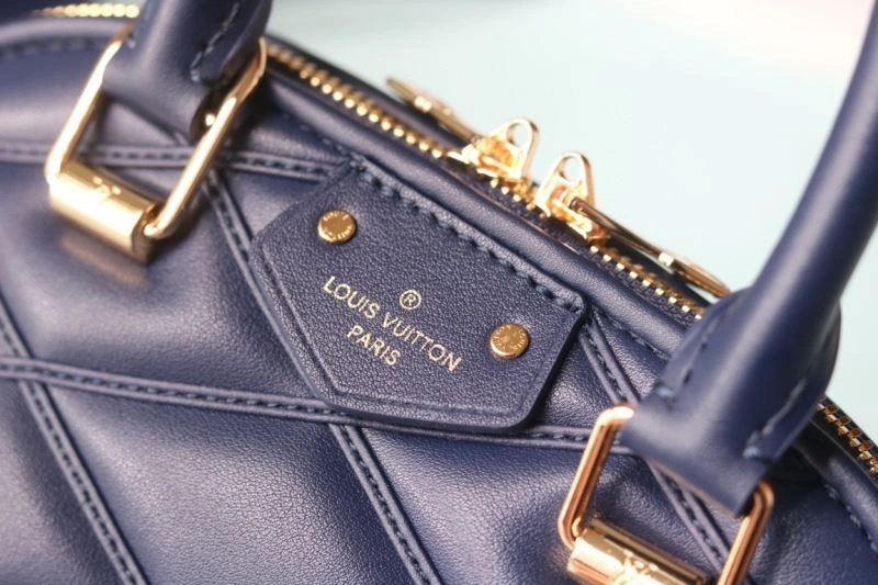 Sustainable Louis Vuitton Top Handle Bags 80008