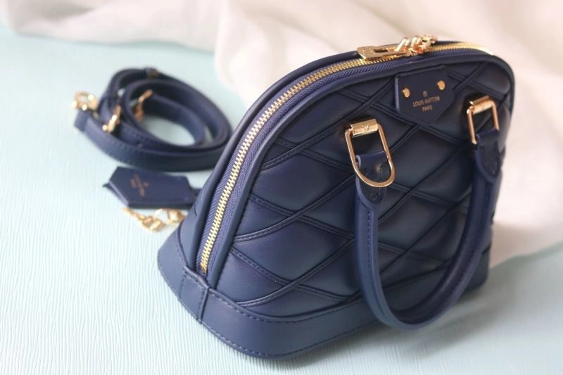 Sustainable Louis Vuitton Top Handle Bags 80008
