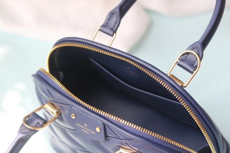 Sustainable Louis Vuitton Top Handle Bags 80008