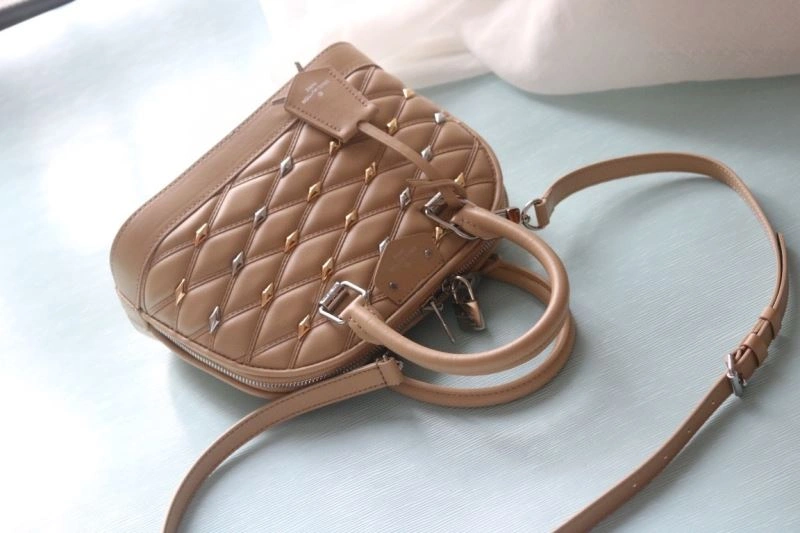 Louis Vuitton Top Handle Bags Lightweight 79969