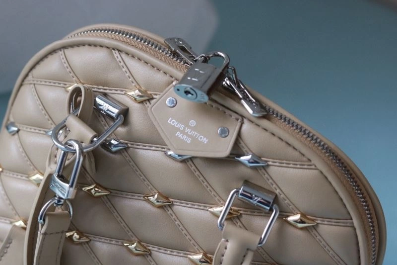 Louis Vuitton Top Handle Bags Lightweight 79969