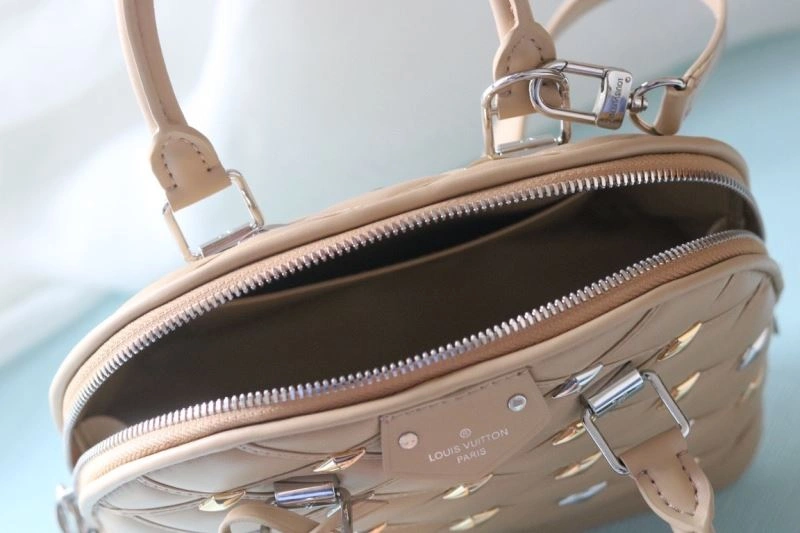 Louis Vuitton Top Handle Bags Lightweight 79969