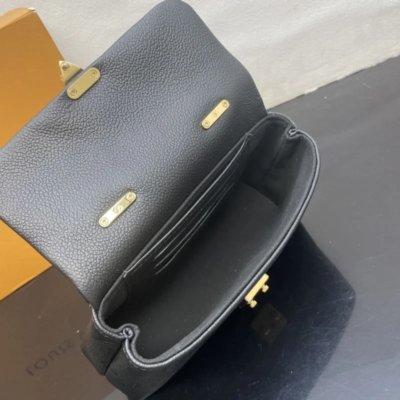 Reliable Louis Vuitton Top Handle Bags 41676