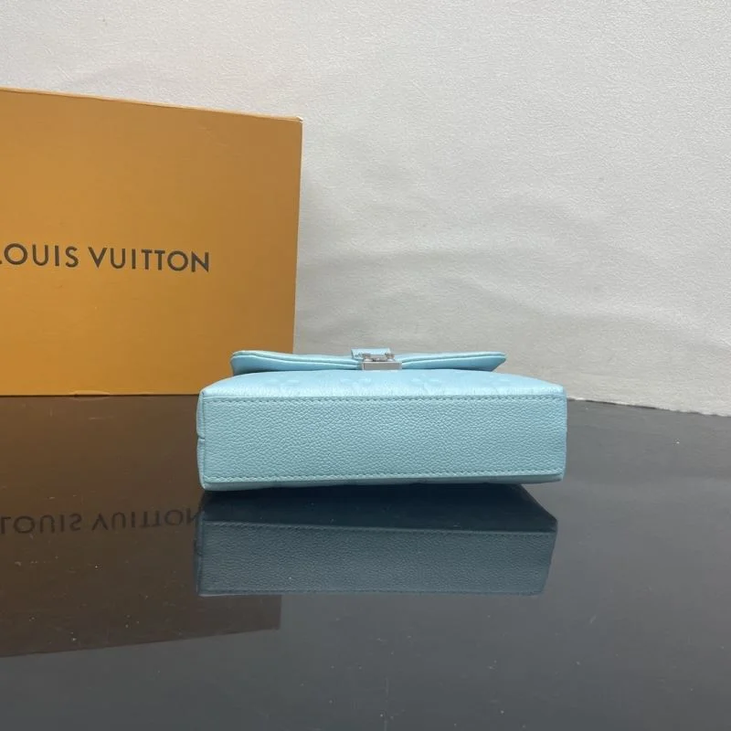 MoistureWicking Louis Vuitton Top Handle Bags 41692