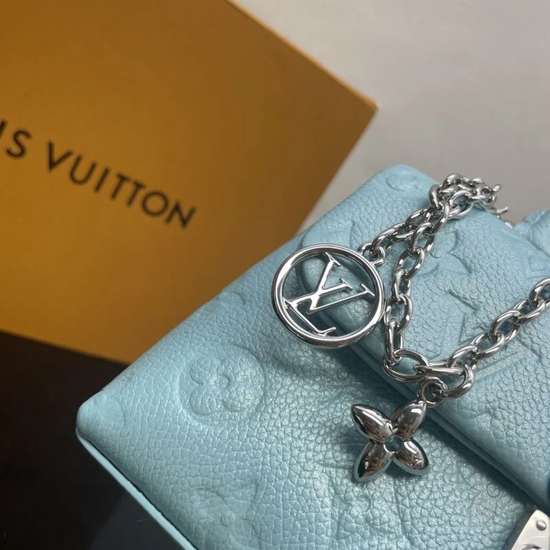 MoistureWicking Louis Vuitton Top Handle Bags 41692