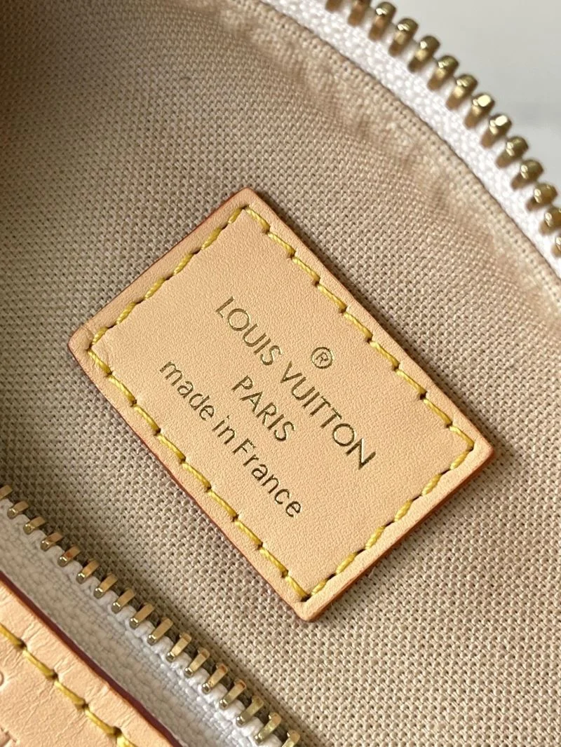 Louis Vuitton Top Handle Bags ModernLook 41078