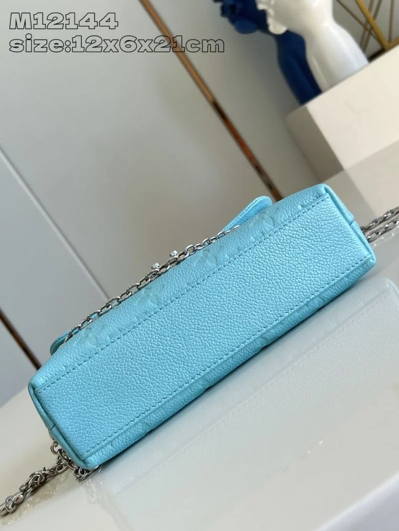 Compact Louis Vuitton Top Handle Bags 41042