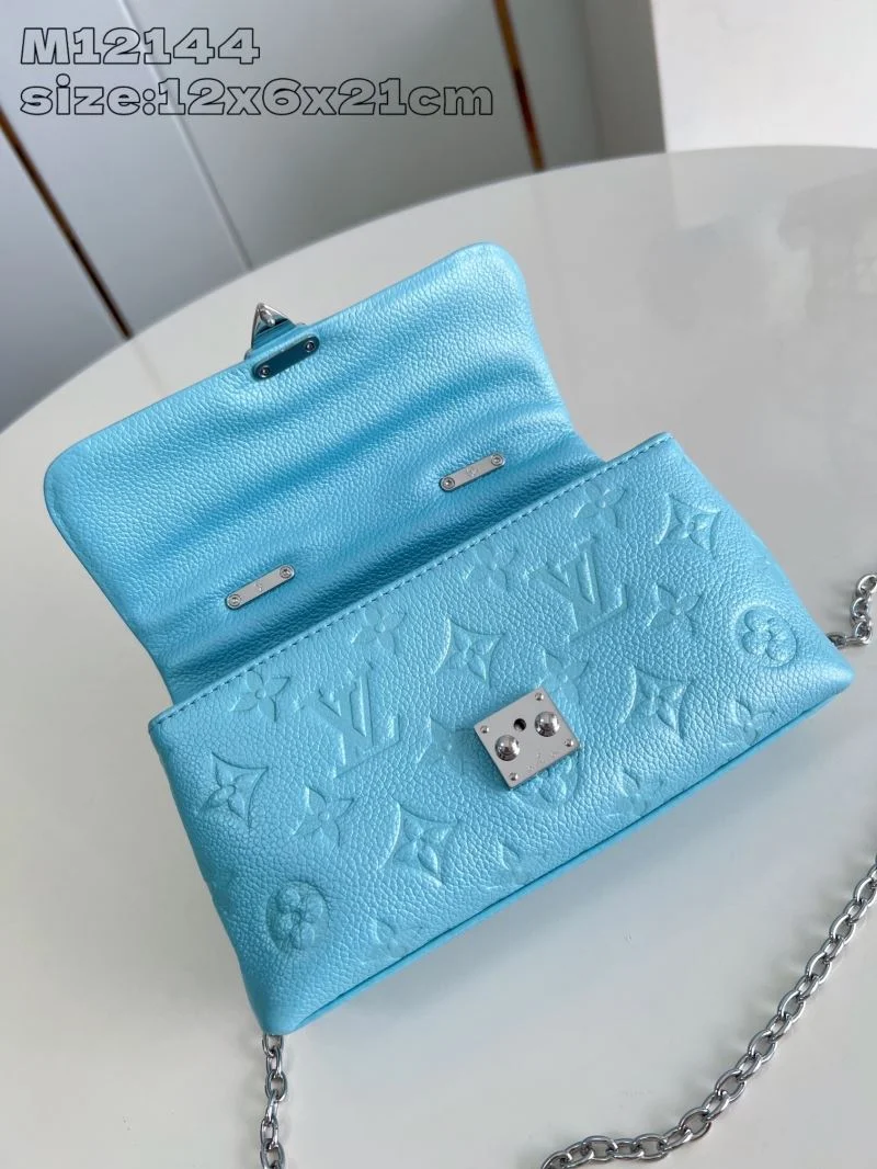 Compact Louis Vuitton Top Handle Bags 41042