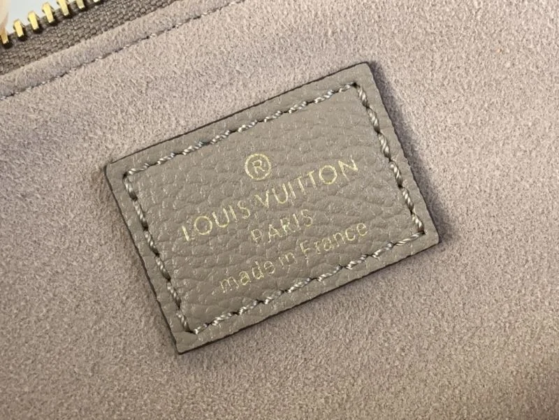 Louis Vuitton Top Handle Bags Effortless 41032