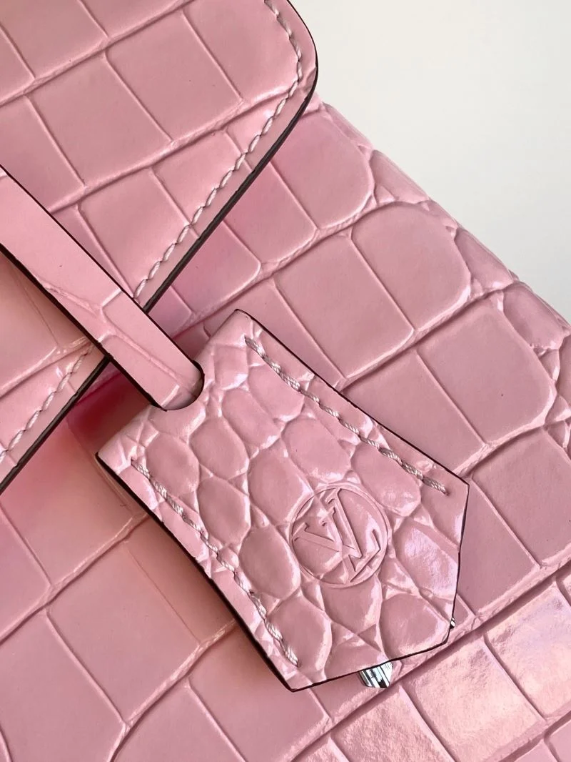 Sleek Louis Vuitton Top Handle Bags 41025
