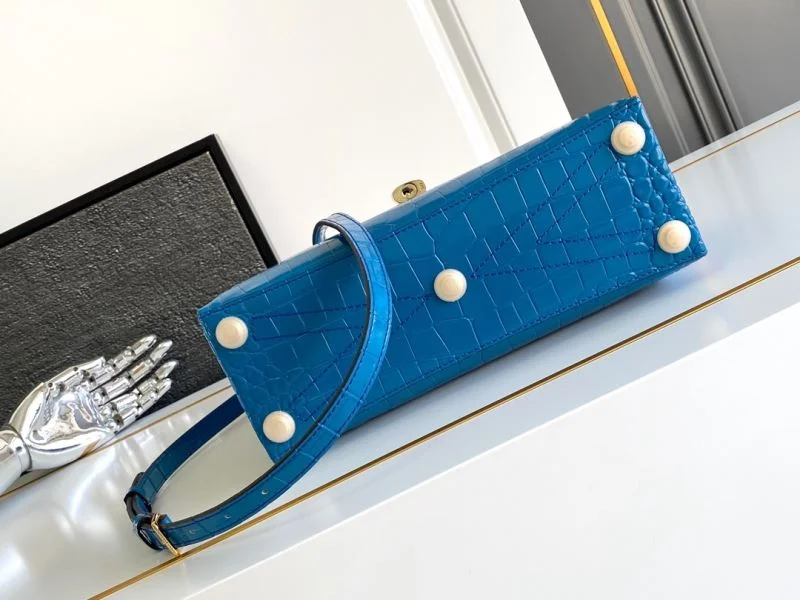 Tailored Louis Vuitton Top Handle Bags 41008