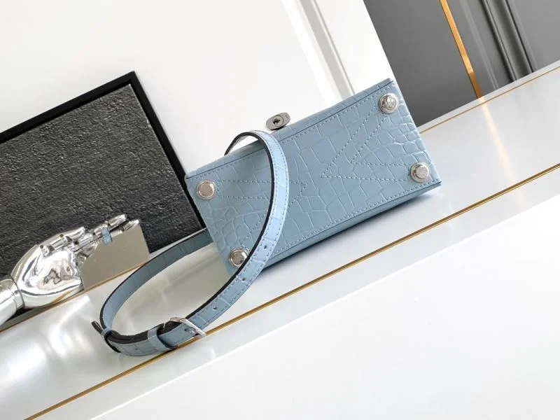 Lightweight Louis Vuitton Top Handle Bags 41010