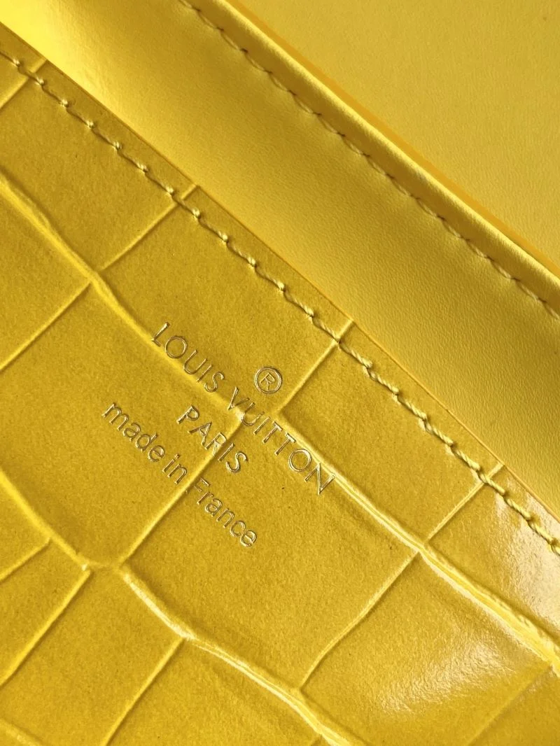 Thermal Louis Vuitton Top Handle Bags 41085