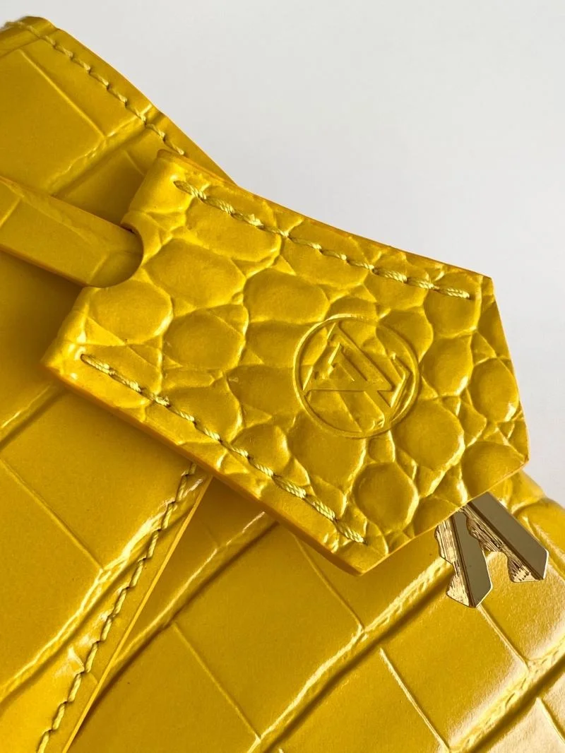 Thermal Louis Vuitton Top Handle Bags 41085