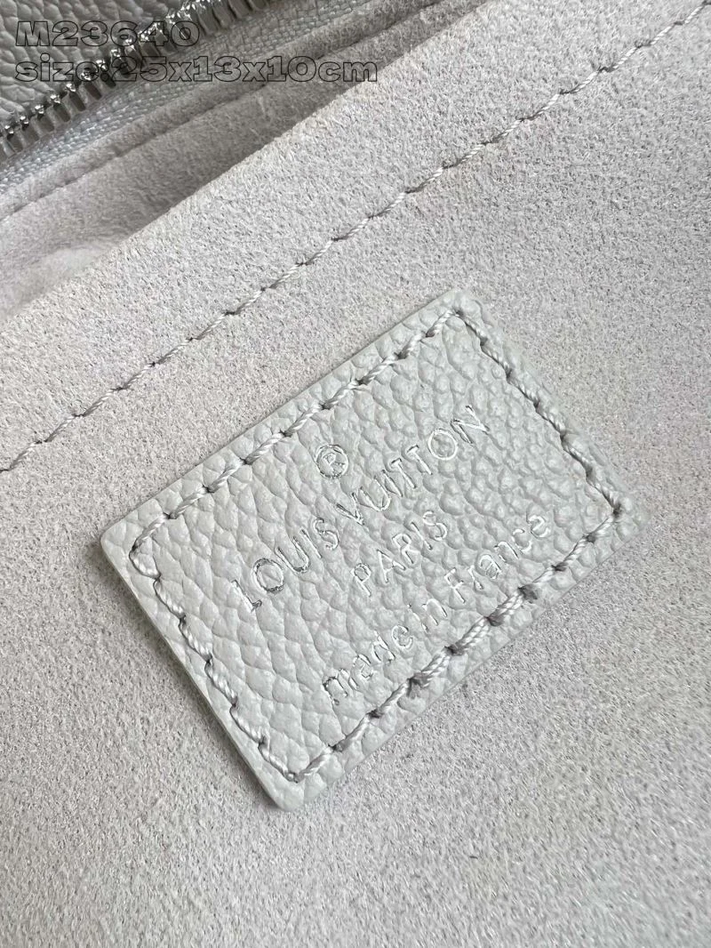 Efficient Louis Vuitton Top Handle Bags 40345