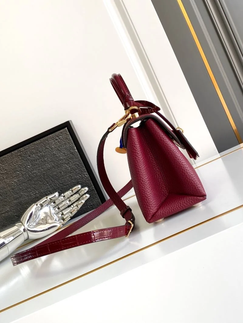 Sustainable Louis Vuitton Top Handle Bags 40348