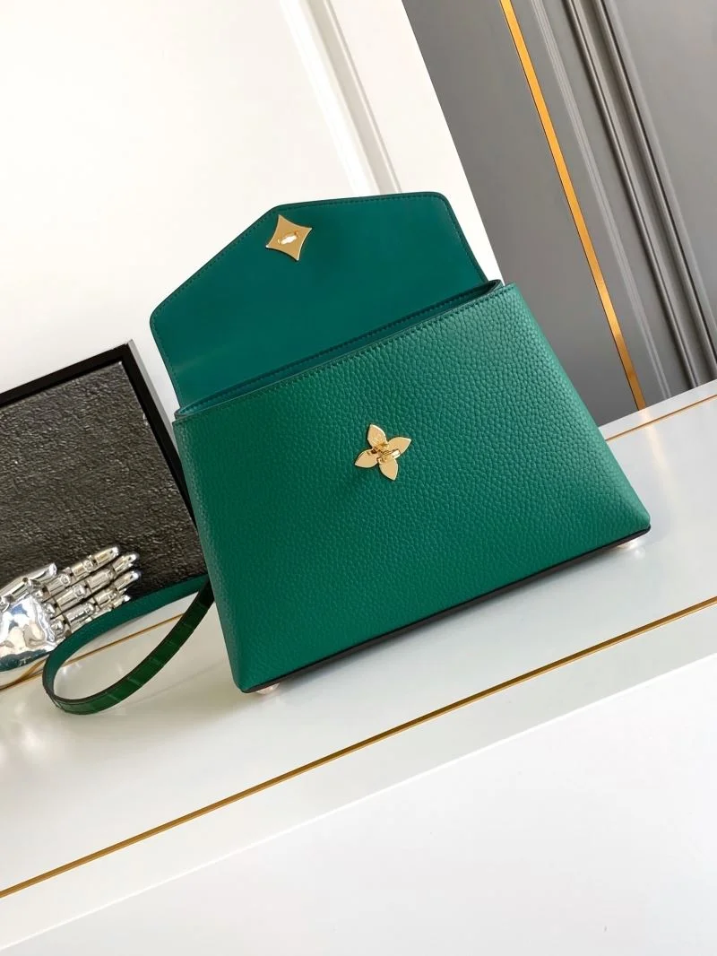 Lightweight Louis Vuitton Top Handle Bags 40335