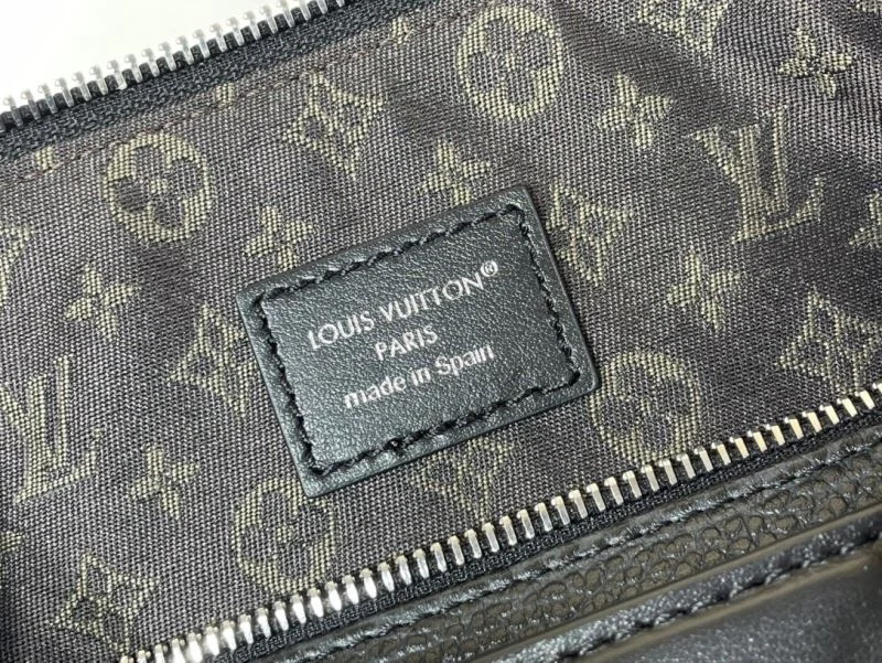 RelaxedFit Louis Vuitton Top Handle Bags 40336