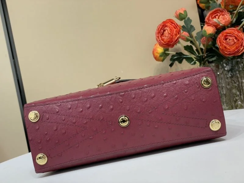 Attractive Louis Vuitton Top Handle Bags 40326