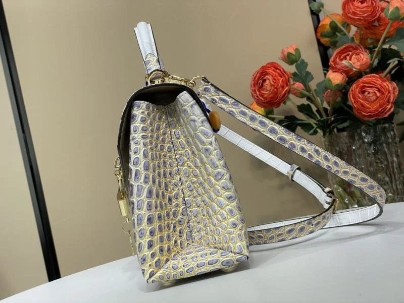 Trendy Louis Vuitton Top Handle Bags 40321