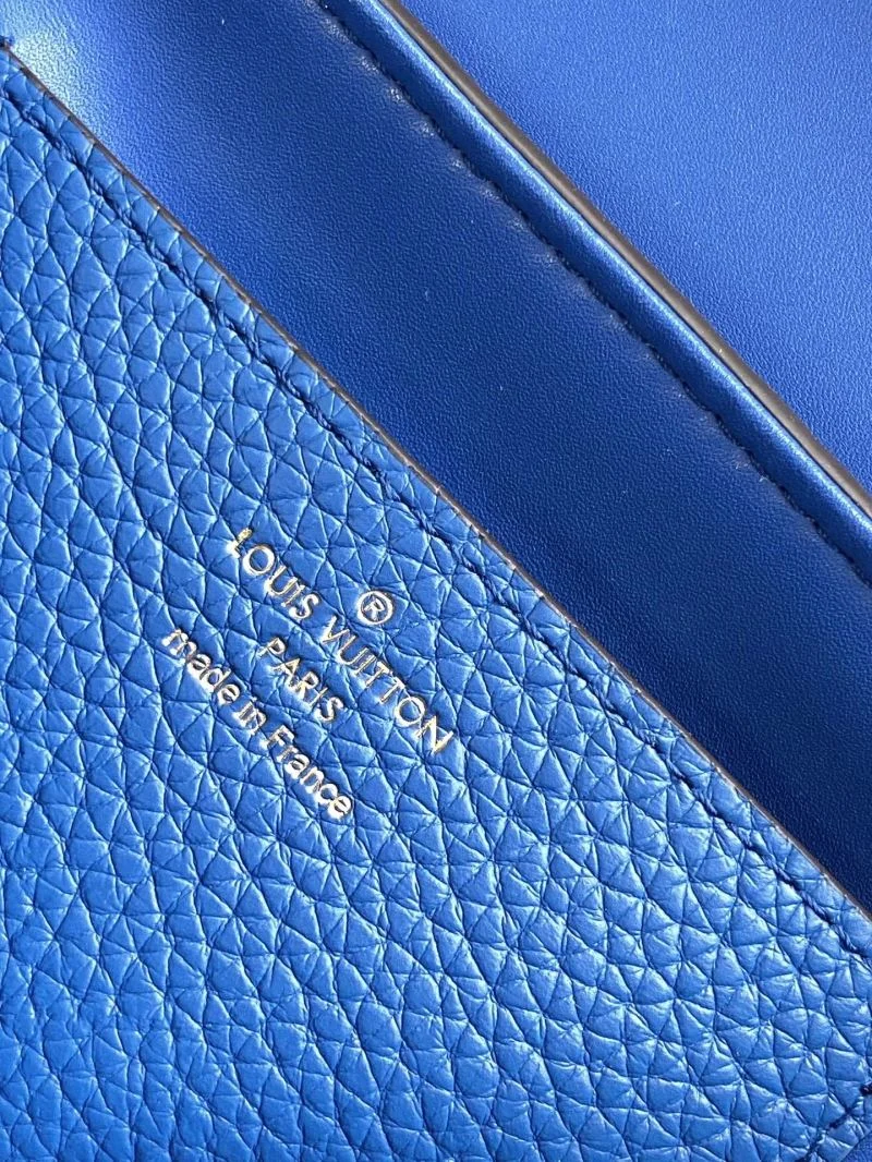 Versatile Louis Vuitton Top Handle Bags 40339