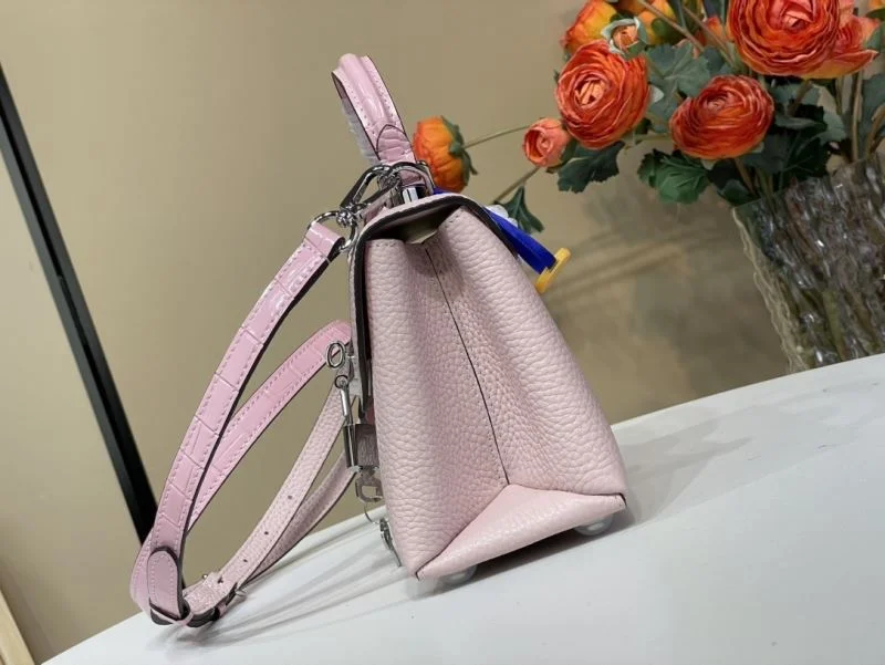 Louis Vuitton Top Handle Bags Breathable 40304