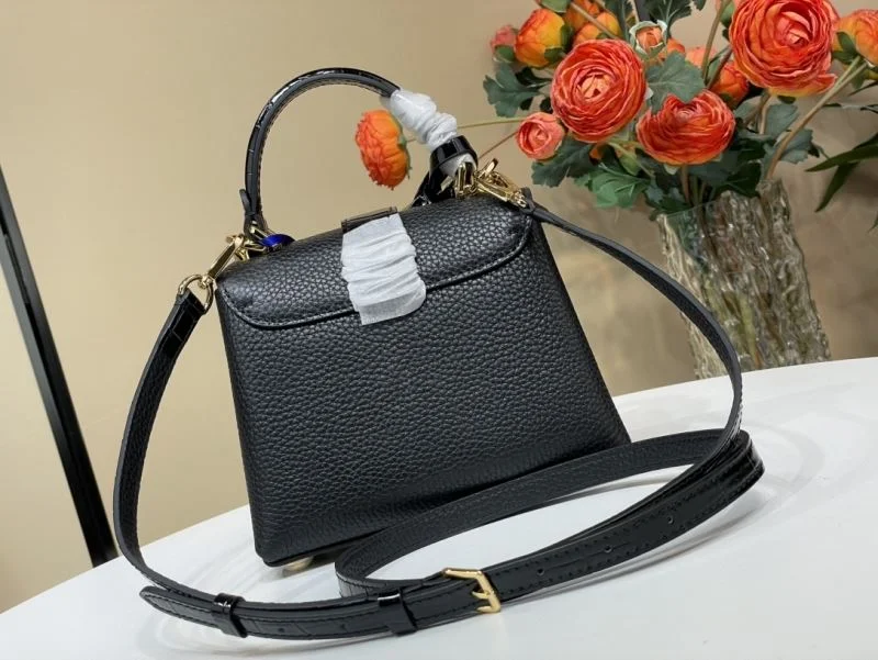 Lightweight Louis Vuitton Top Handle Bags 40302