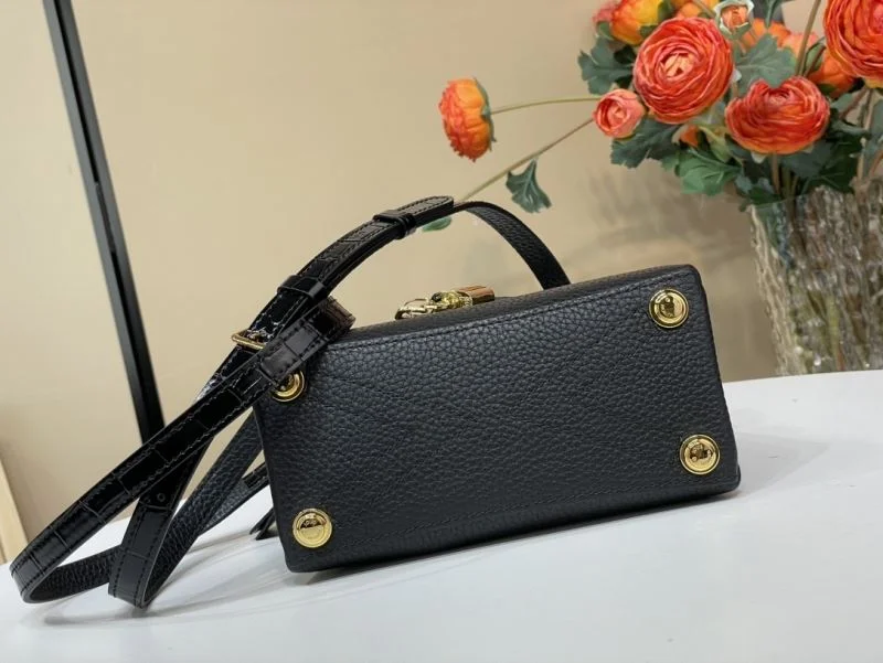 Lightweight Louis Vuitton Top Handle Bags 40302