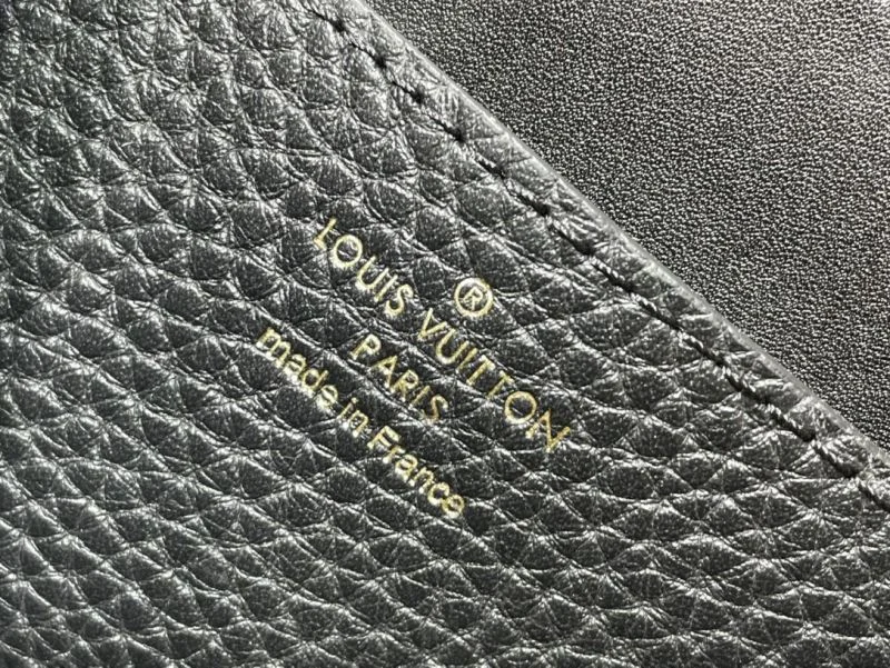 Lightweight Louis Vuitton Top Handle Bags 40302