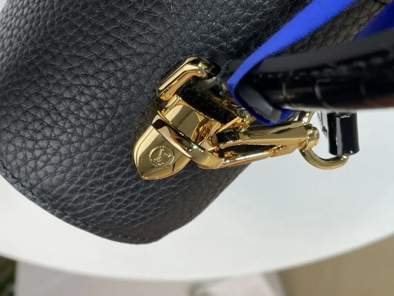 FastDry Louis Vuitton Top Handle Bags 40343