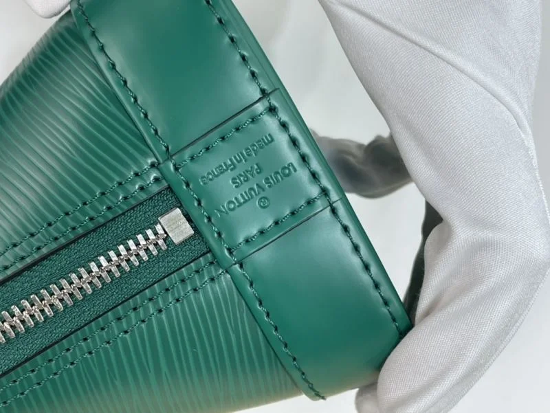 Attractive Louis Vuitton Top Handle Bags 40278