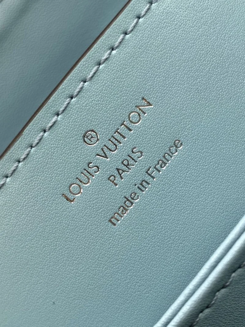 Unisex Louis Vuitton Top Handle Bags 40288