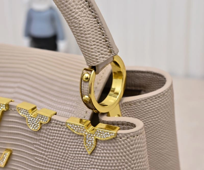 ModernLook Louis Vuitton Top Handle Bags 79305
