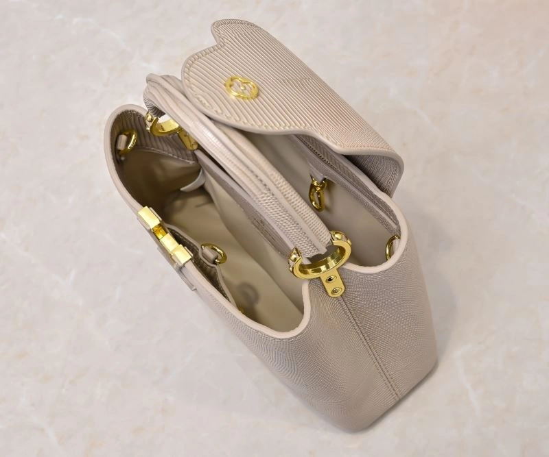 Affordable Louis Vuitton Top Handle Bags 79284