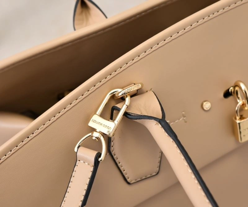 Louis Vuitton Top Handle Bags QuickDry 79304