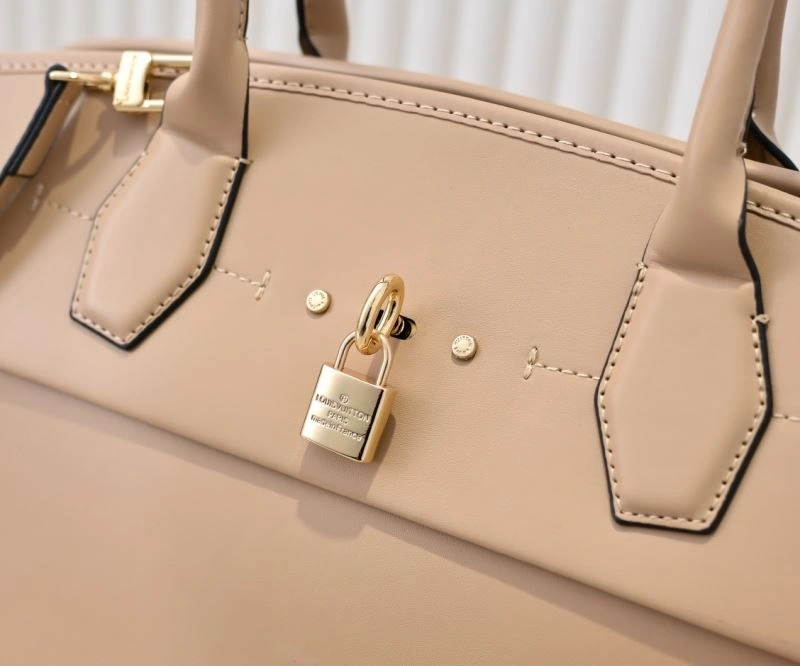 Louis Vuitton Top Handle Bags QuickDry 79304