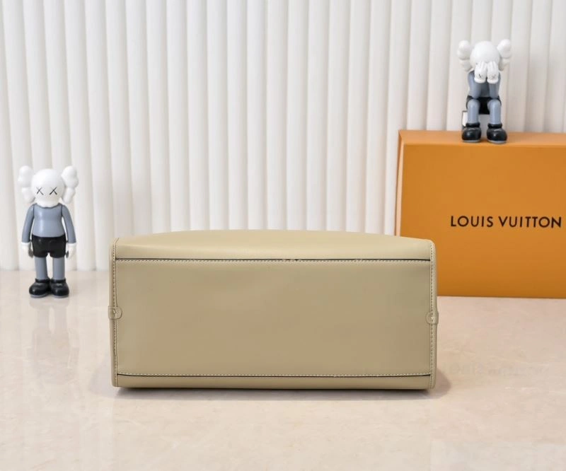 Casual Louis Vuitton Top Handle Bags 79294
