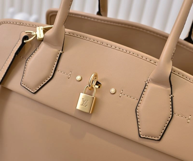 UrbanStyle Louis Vuitton Top Handle Bags 79277