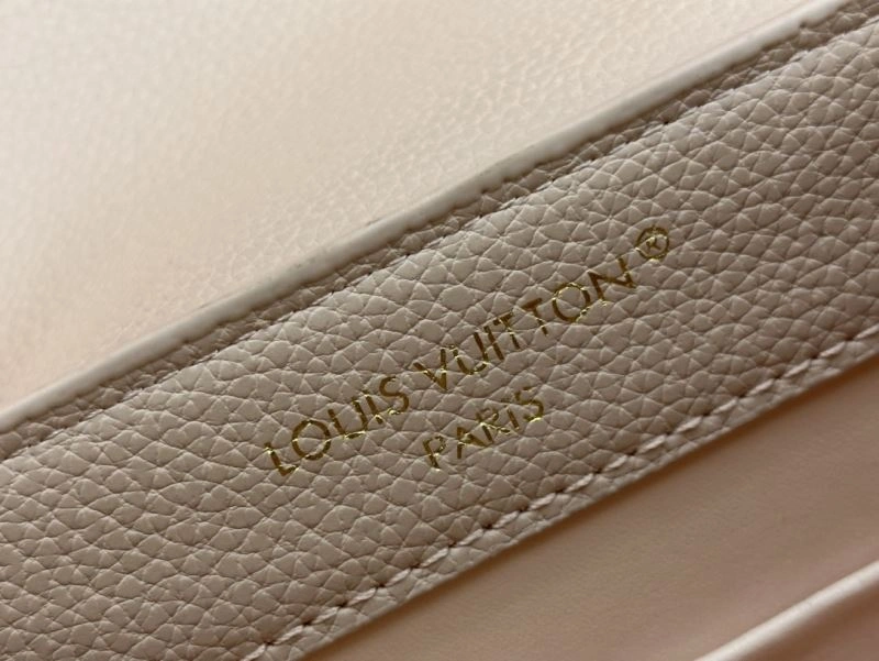 Louis Vuitton Top Handle Bags Breathable 79230