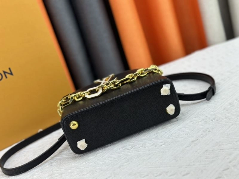 Casual Louis Vuitton Top Handle Bags 79222
