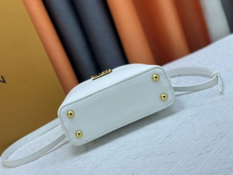 Breathable Louis Vuitton Top Handle Bags 79205