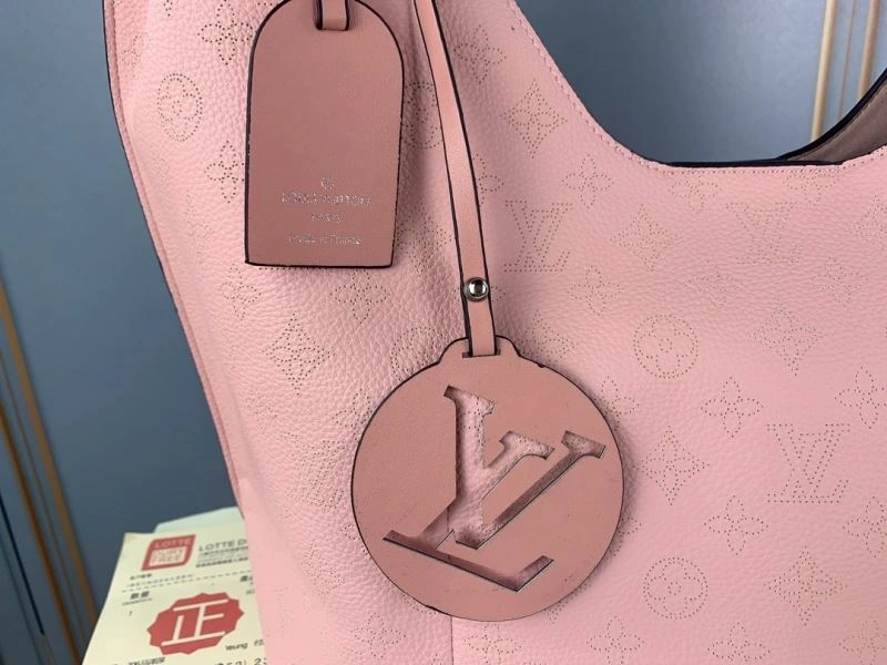 Bright Louis Vuitton Top Handle Bags 78877