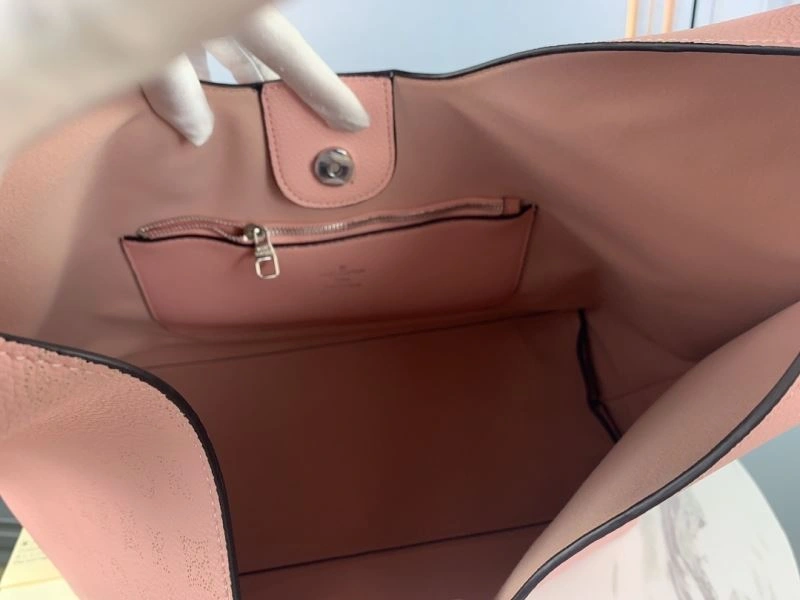 Bright Louis Vuitton Top Handle Bags 78877