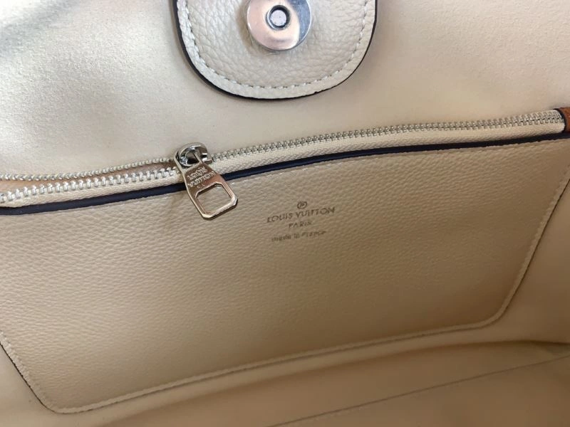 TravelReady Louis Vuitton Top Handle Bags 79169